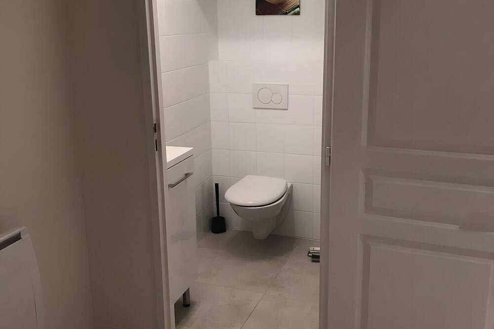Entire apartment, Apartment 'T2' with Wi-Fi in Annemasse, Saint-Julien-en-Genevois region