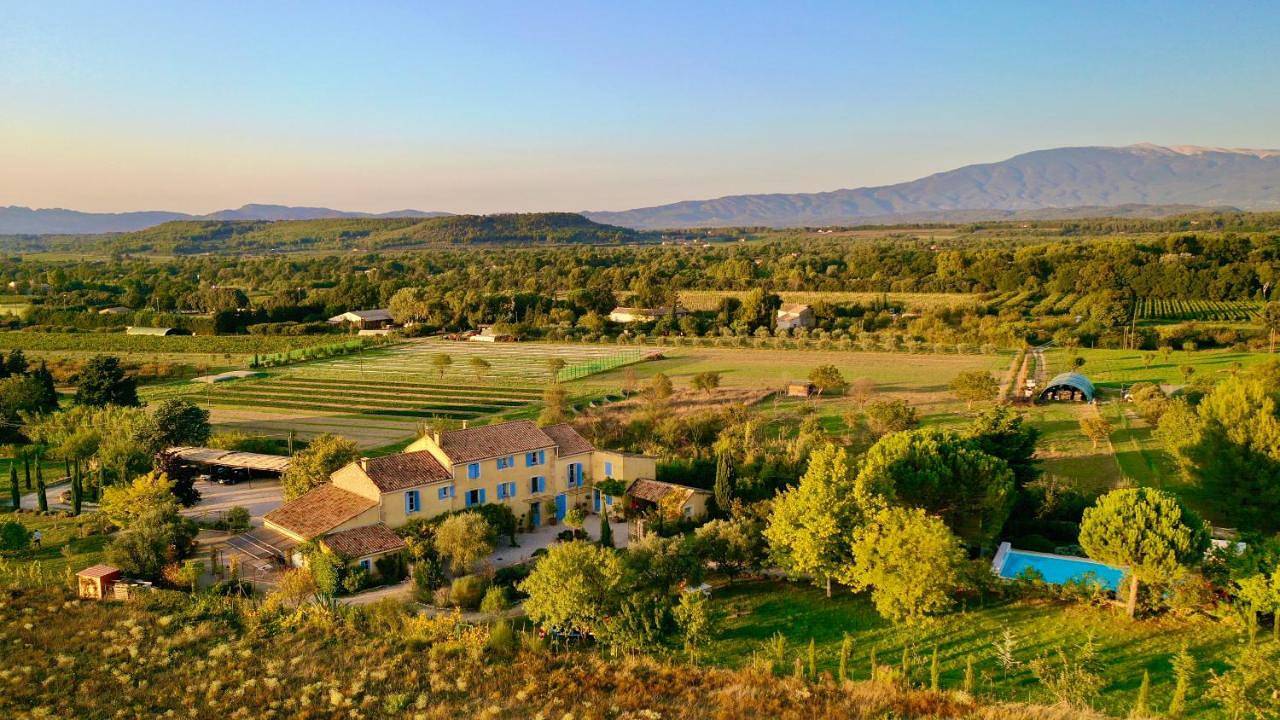 Bastide Saint-Didier in Saint-Didier, Parc naturel régional du Mont-Ventoux