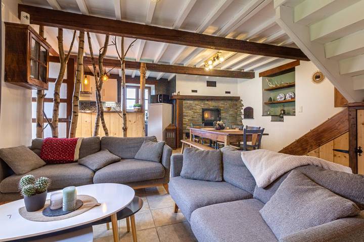 Gîte pour 6 personnes, avec jardin à Gazost