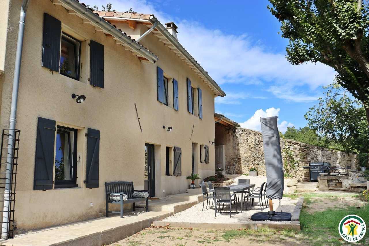 La Maison Du Verger in Mours-Saint-Eusèbe, Región de Valence