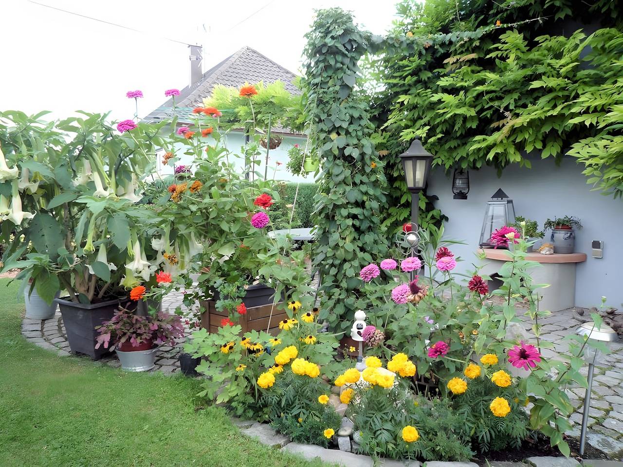 Cottage 'Gîte Rural a la Orilla del Bosque' con Terraza Privada, Jardín y Wi-Fi in Kutzenhausen, Región de Wissembourg