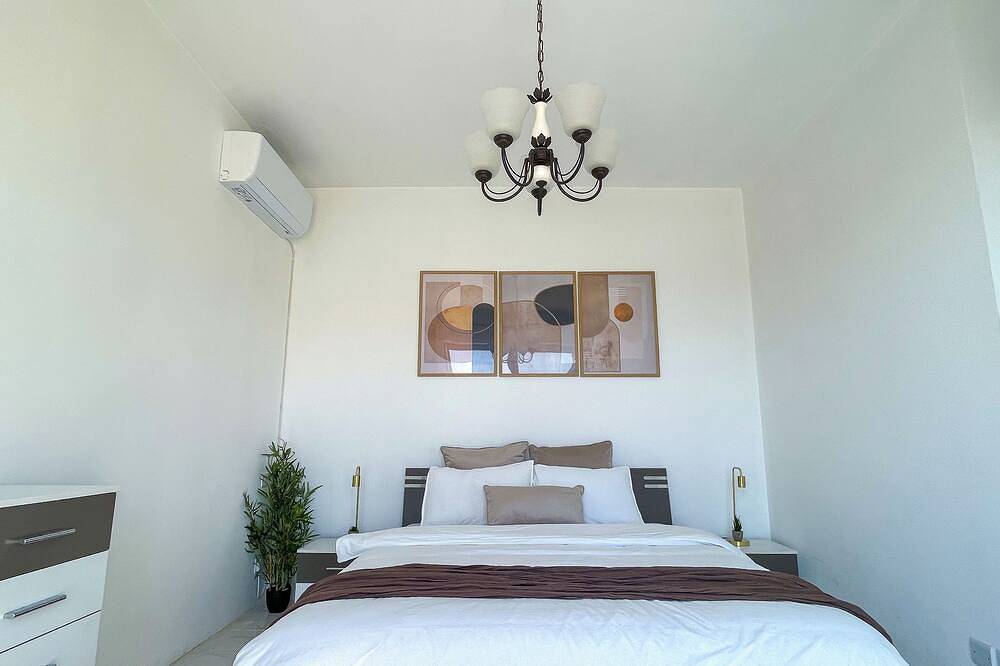 Ganze Wohnung, Penthouse with Xlendi Views & Two large Terraces in Fontana, Gozo