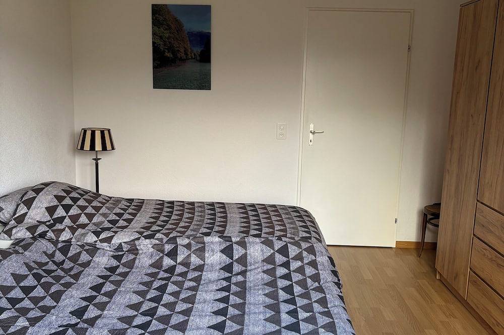 Ganze Wohnung, Apartment with great view in a 4* hotel with Pool, Sauna and Fitness in Beatenberg, Thunersee