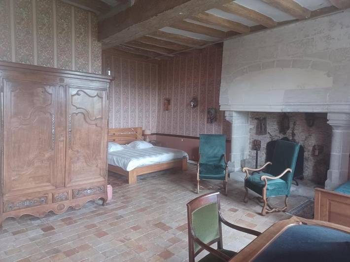 Chambre d’hôte pour 3 personnes, avec Terrasse et Jardin ainsi que Piscine et Vue à Aulnay