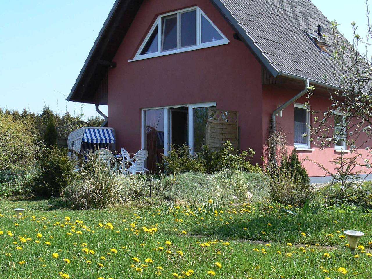 Ferienhaus Schiel mit großzügigem Garten - Ferienhaus in Zempin, Usedomer Norden