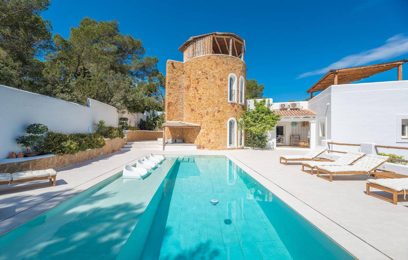 Appartement mit Meerblick, Pool, Parkplatz und AC - 1000m zur Playa Port des Torrent in Cala Bassa, Sant Josep de sa Talaia