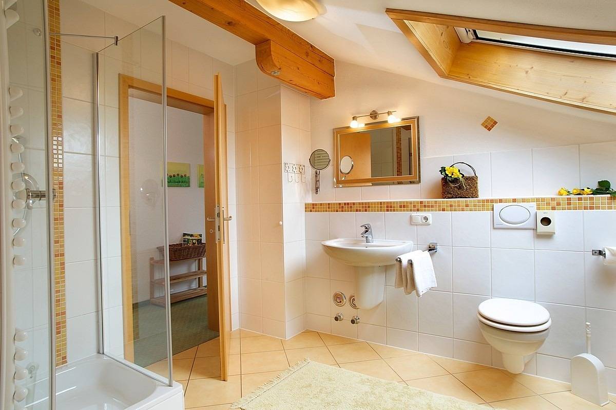 Ganze Ferienwohnung, Ferienwohnung Panoramablick ****, Hof Alpenseeblick, Nesselwang/Attlesee/Allgäu in Nesselwang, Bayerisch Schwaben