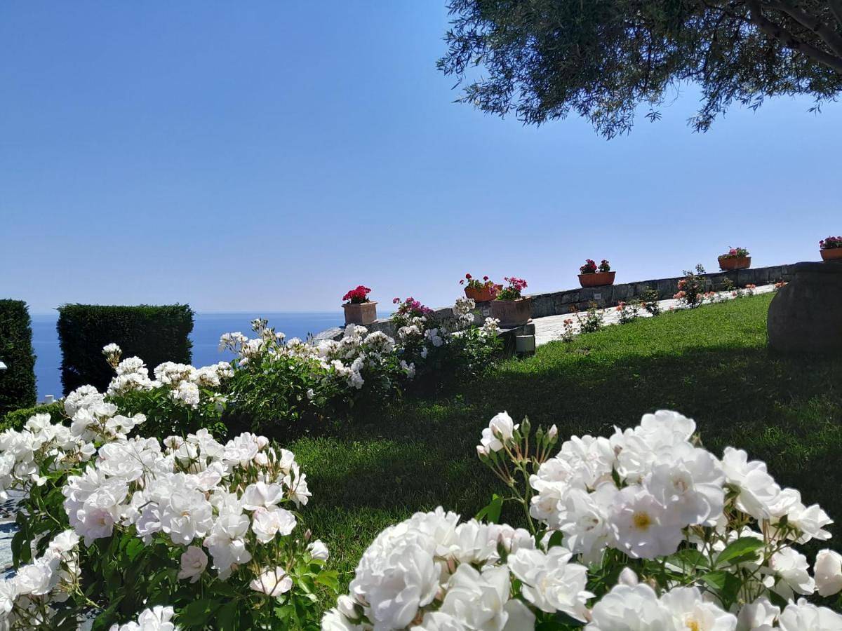 Villa Aga in Noli, Riviera di Ponente