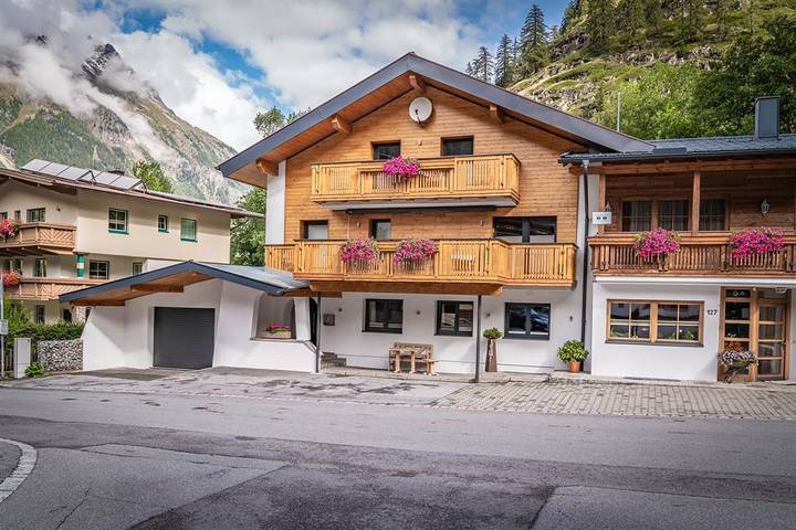 Ferienwohnung für 8 Personen, mit Balkon in Längenfeld - 3