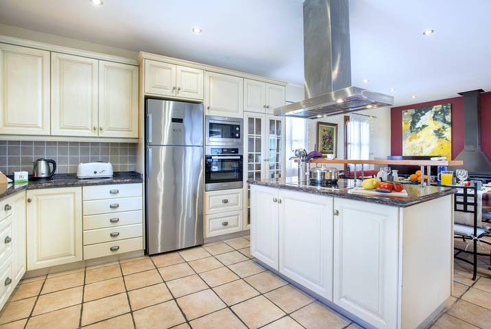 Villa für 10 Personen, mit Garten und Whirlpool auf Mallorca - 4