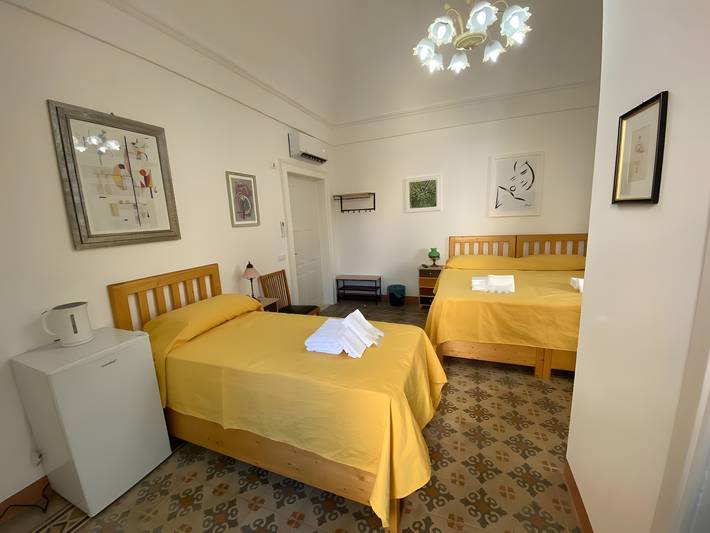 Apartamento entero, Apartamento 'Touristhouse Monopoli 10' con balcón, Wi-Fi y aire acondicionado in Monopoli, Region de Bari