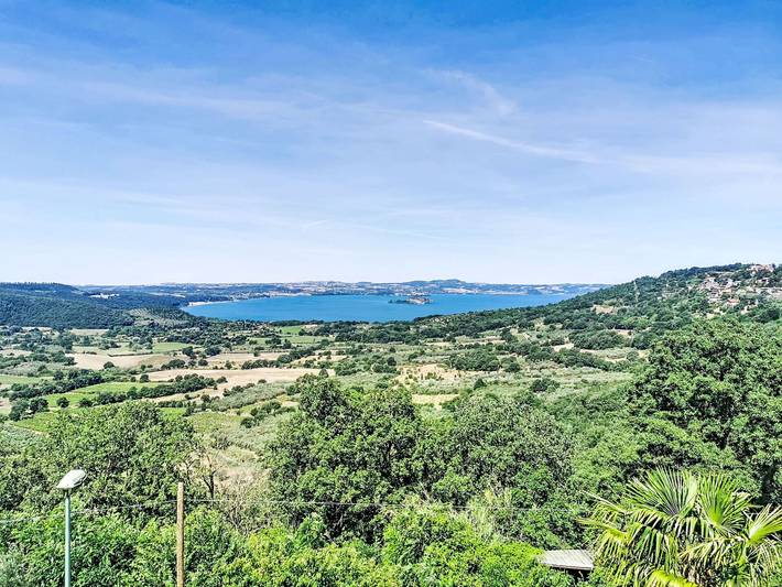 Casa de vacaciones para 4 personas, con jardín y vistas al lago - 1