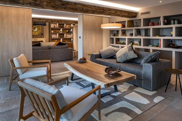 Location de vacances pour 8 personnes, avec piscine ainsi que vue et terrasse, animaux acceptés à Labarde - 2