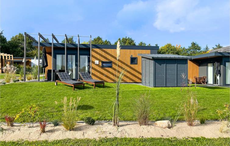 Ferienhaus für 4 Personen, mit Terrasse und Garten in Süsel - 2