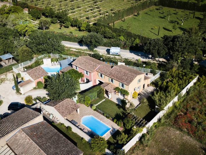 Location de vacances pour 6 personnes, avec Terrasse ainsi que Jardin et Piscine à Taillades - 2
