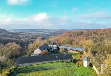 Maison de campagne pour 45 personnes, avec jardin et vue à Chivres-Val
