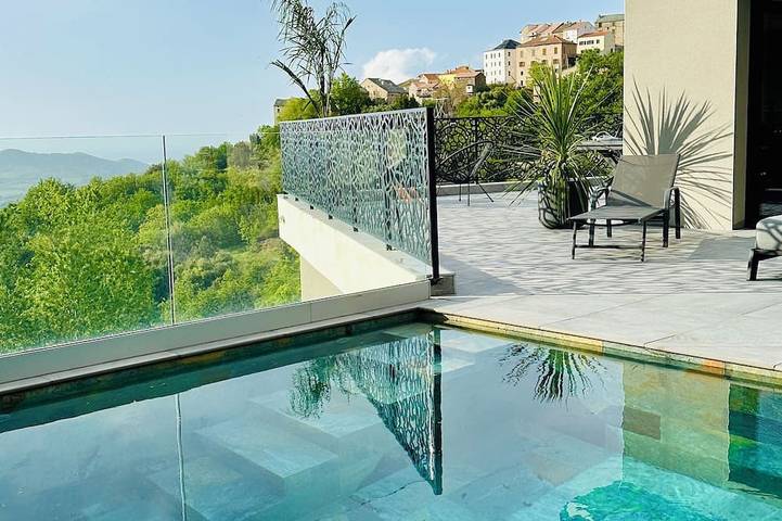 Villa pour 10 personnes, avec jardin