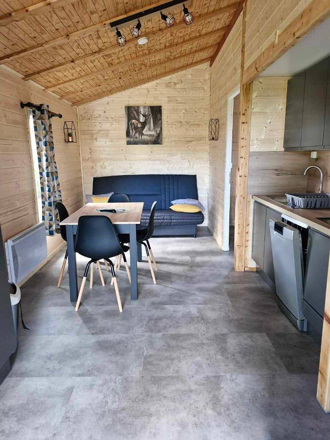Camping pour 6 personnes, avec Terrasse et Jardin