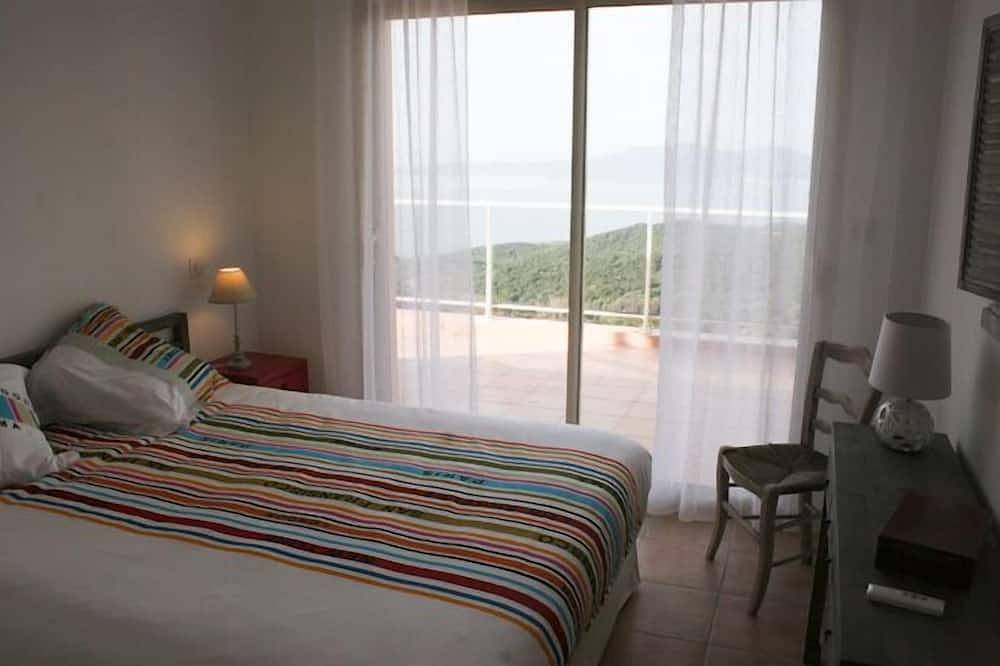 Neue Villa Heizbad Ausgezeichnetes Panorama 6 Personen in Coti-Chiavari, Ajaccio und Umgebung