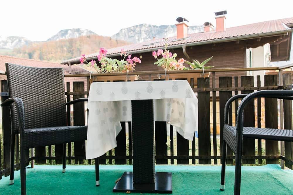 Ganze Wohnung, Ferienwohnung Top 3 - Atterseejuwele am See in Seefeld (Oberösterreich), Steinbach am Attersee