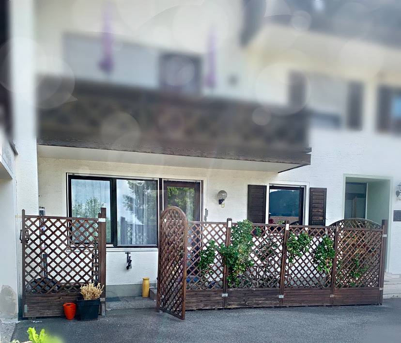 Ganze Ferienwohnung, Alpenkind - Ferienwohnung alpenkind 74 qm, 1-4 Personen, 2 Schlafzimmer, Terrasse in Staudach-Egerndach, Chiemsee