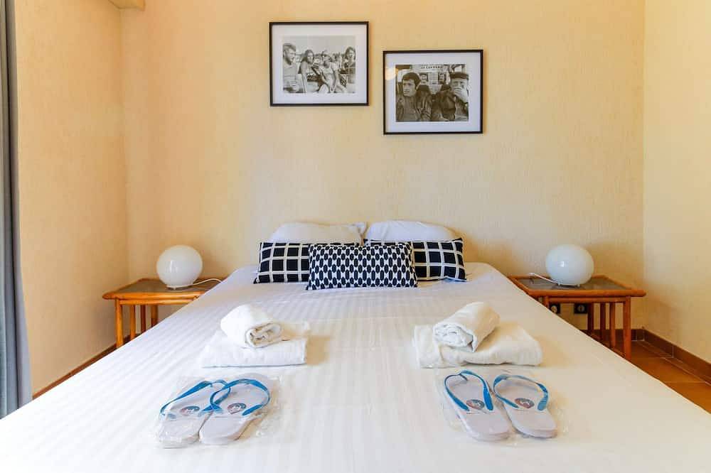 Charming house - Absolute peace  et  private pool in Cap Bénat, Bormes-les-Mimosas