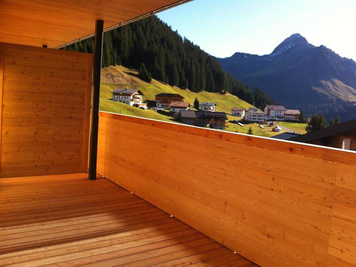 Ferienwohnung für 4 Personen, mit Balkon und Terrasse in Damüls - 2