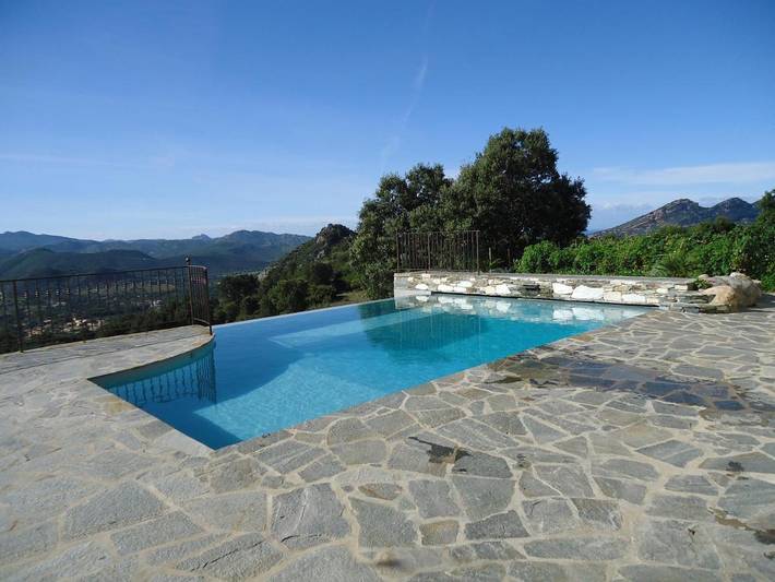 Gîte pour 4 personnes, avec jardin ainsi que vue et piscine à Poggio-d'Oletta - 2