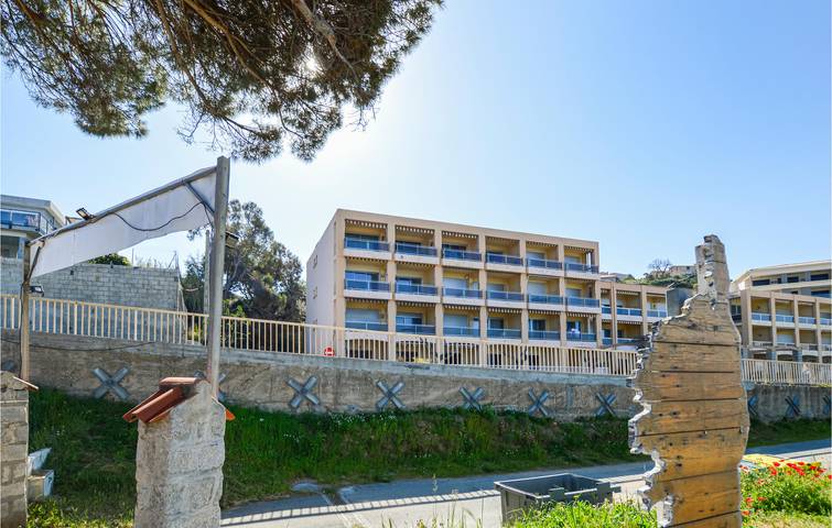 Gîte pour 4 personnes, avec terrasse à Propriano - 2