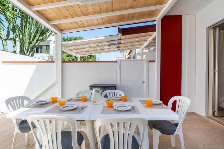 Gîte pour 6 personnes, avec terrasse à Torre Faro - 3