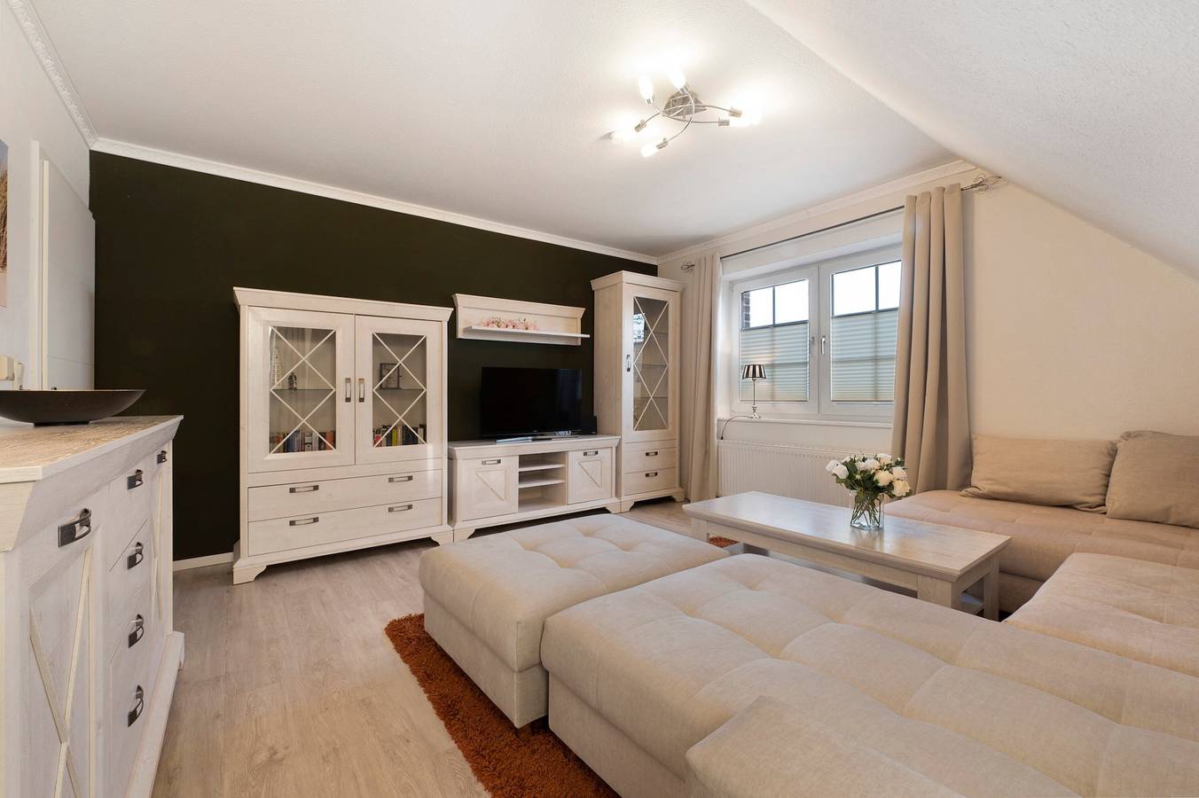 Entire apartment, Apartment 'Aurich' with Balcony and Wi-Fi in Aurich, Nordseeküste