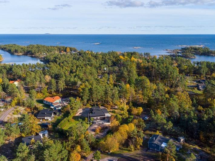 Hus för 8 Personer, med Balkong samt Terass och Trädgård och Bastu i Öskarshamn