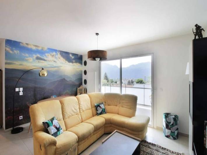 Location de vacances pour 4 personnes, avec balcon et vue sur le lac, adapté aux familles à Aix-les-Bains