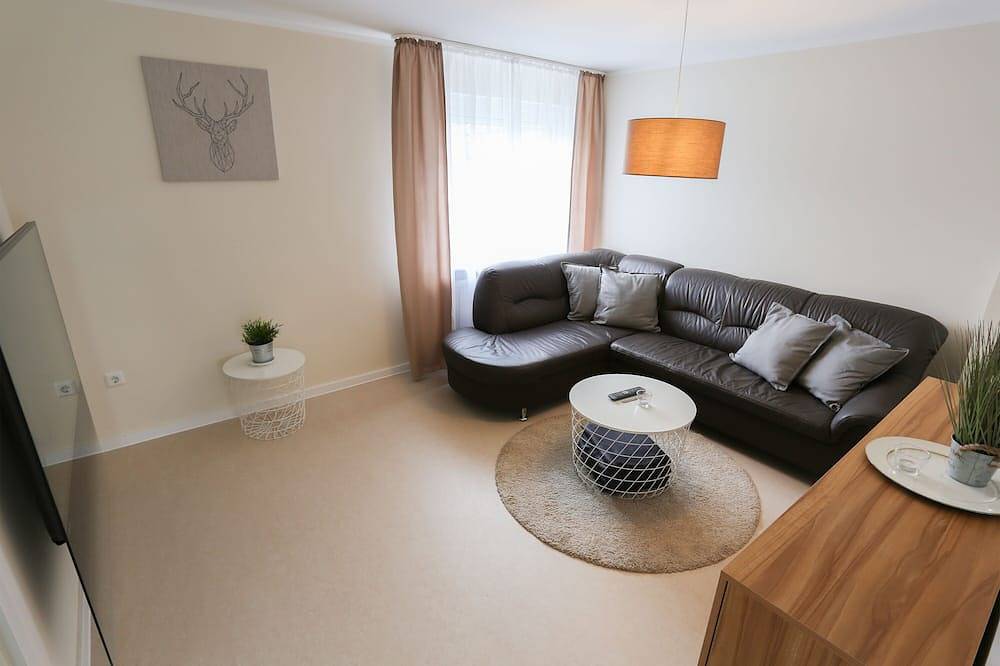 Geheel appartement, Moderne Ferienwohnung in Kassel in Forstfeld, Kassel