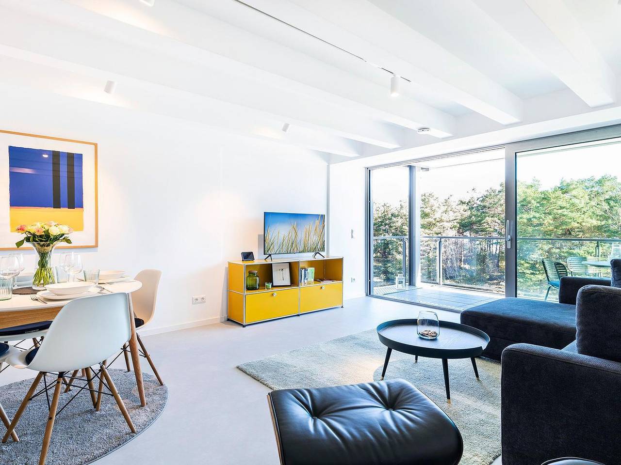 Ganze Wohnung, Fewo Strandhafer: Design-Ferienwohnung 95 m², 2 Terrassen mit Meerblick in Prora, Binz