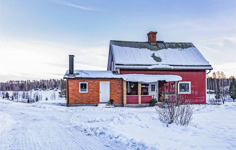 Ferienhaus für 7 Personen, mit Seeblick und Ausblick sowie Terrasse und Garten, kinderfreundlich in Nordschweden - 2
