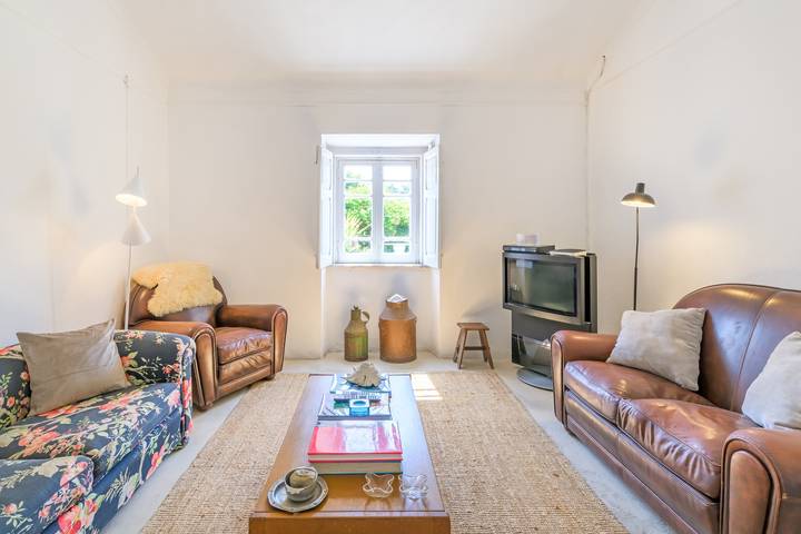 Country House 'Quinta Da Corte' with Private Garden, Balcony and Wi-Fi in São Francisco da Serra, Costa Alentejana