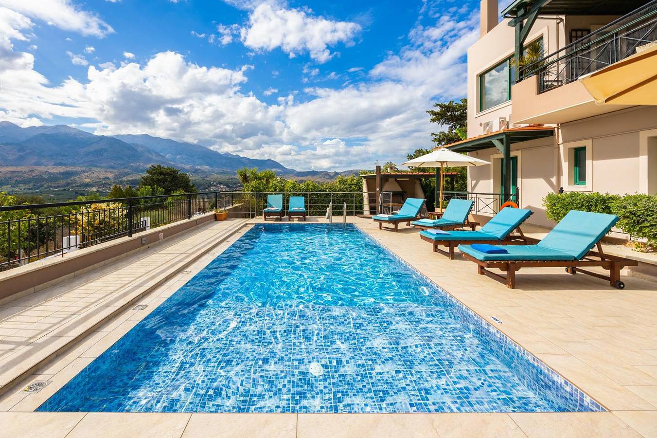 Villa für 6 Personen mit Terrasse in Vamos, Chania und Umgebung