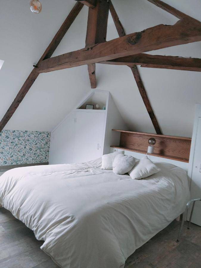 Gîte pour 4 personnes, avec Vue à Caulnes