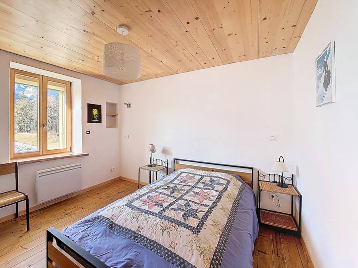 Gîte pour 6 personnes, avec vue et jardin, animaux acceptés à Le Biot - 4