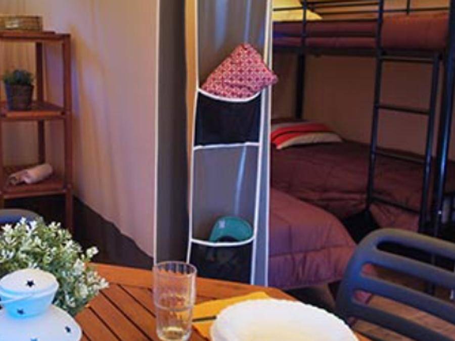 Vvf Villages - Les Rives de Dordogne - Martel - Bungalowzelt 6 personen - Hypitipy 23m²- 2 Zimmer - ohne Sanitäranlagen in Montvalent, Zentralmassiv