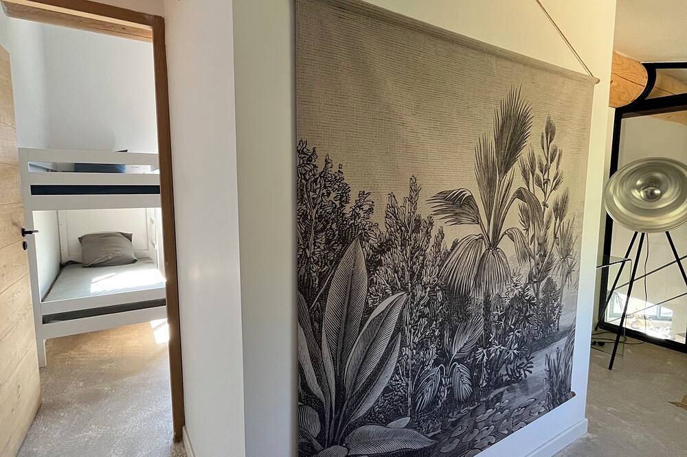 Modern villa at the foot of the Pic Saint-Loup in Saint-Clément-de-Rivière, Montpellier und Umgebung