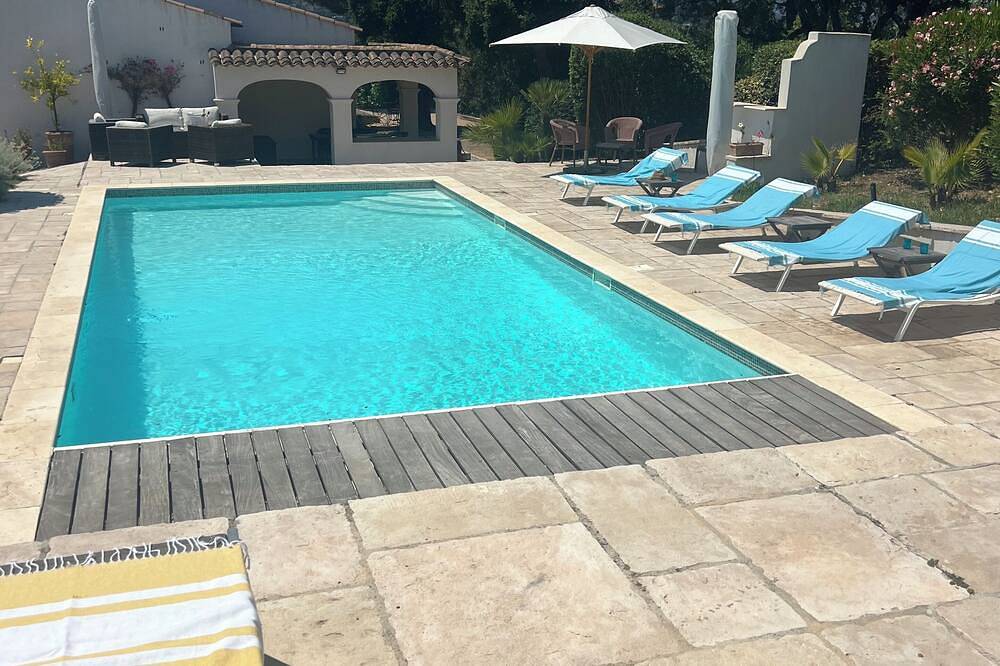 Casa vacanza a Var a partire da 800€ a notte