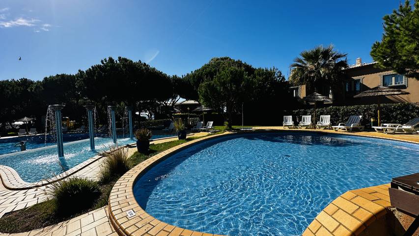 Casa de férias para 6 pessoas, com terraço, com animais de estimação em Praia da Oura