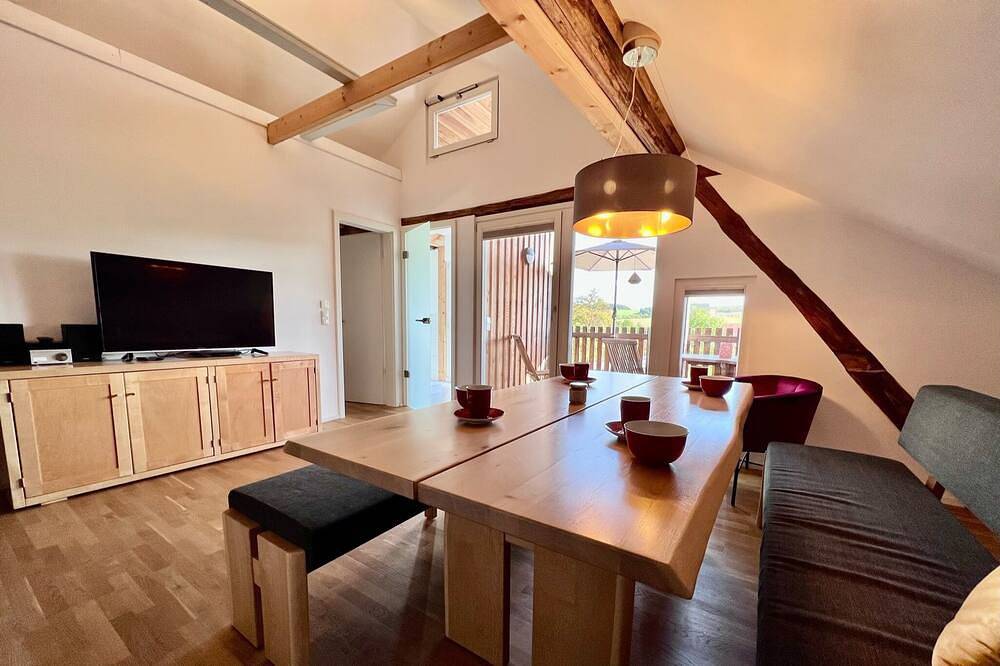 Ganze Wohnung, Großzügige Ferienwohnung (67 qm) in der zweiten Etage in Zapfendorf, Landkreis Bamberg