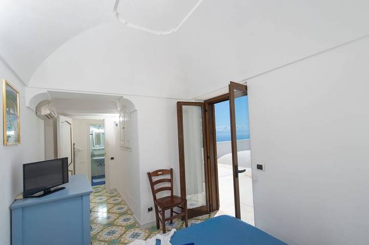 Antike Villa mit fantastischem Meerblick und Pool nur wenige Minuten von Positano entfernt in Praiano, Sorrento Coast