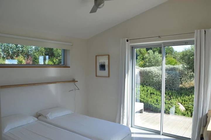 Location de vacances pour 12 personnes, avec jardin et terrasse dans Plage De Sperone - 4