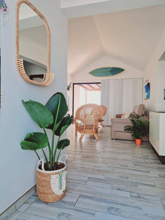 Villa Mirakai in Playa Honda, Arrecife