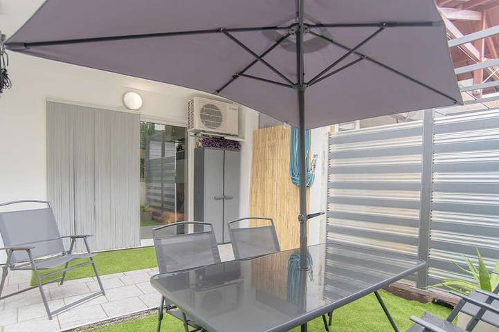 Appartement de vacances pour 4 personnes, avec terrasse et piscine