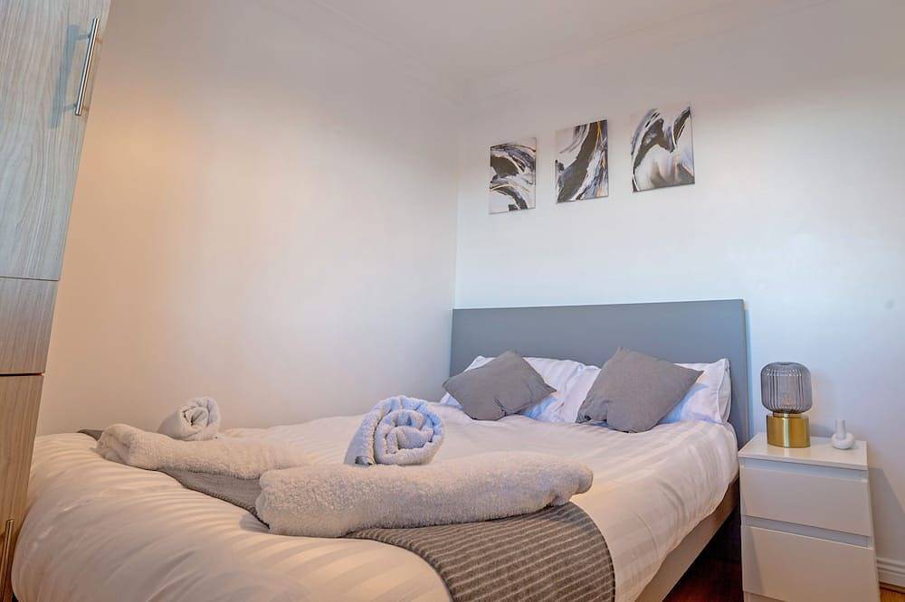 Entire apartment, Beautiful 2 bed apartment in slough in Slough, Berkshire
